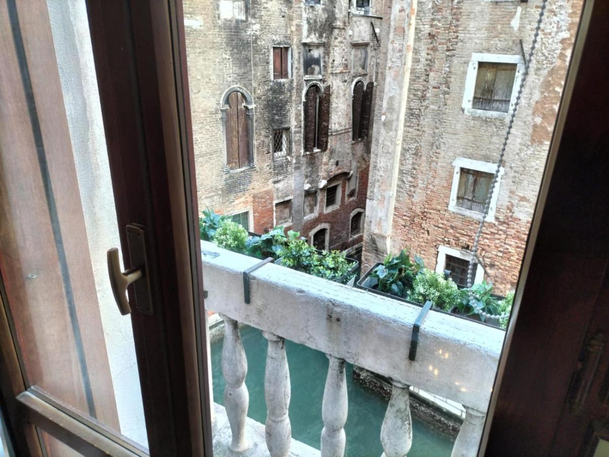 Luxury Apartment Near Rialto Bridge Velence Kültér fotó
